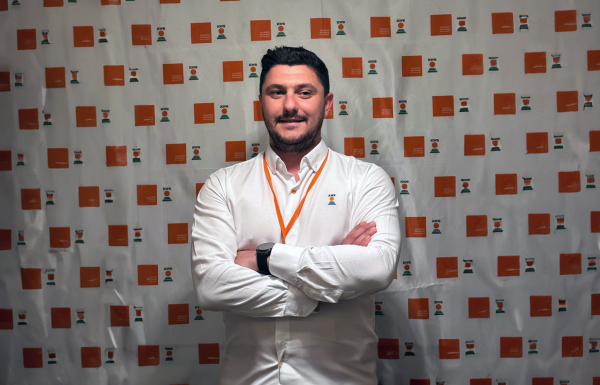aykut1111 aykut1111